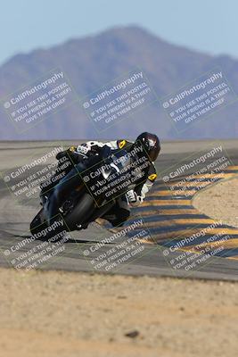 media/Mar-20-2025-Racers Edge (Thu) [[0731d8e3a1]]/2-B Group/Session 5 (Turn 12)/